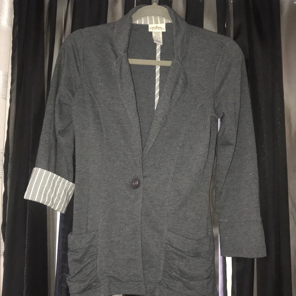 Tailored sporty coat / long blazer